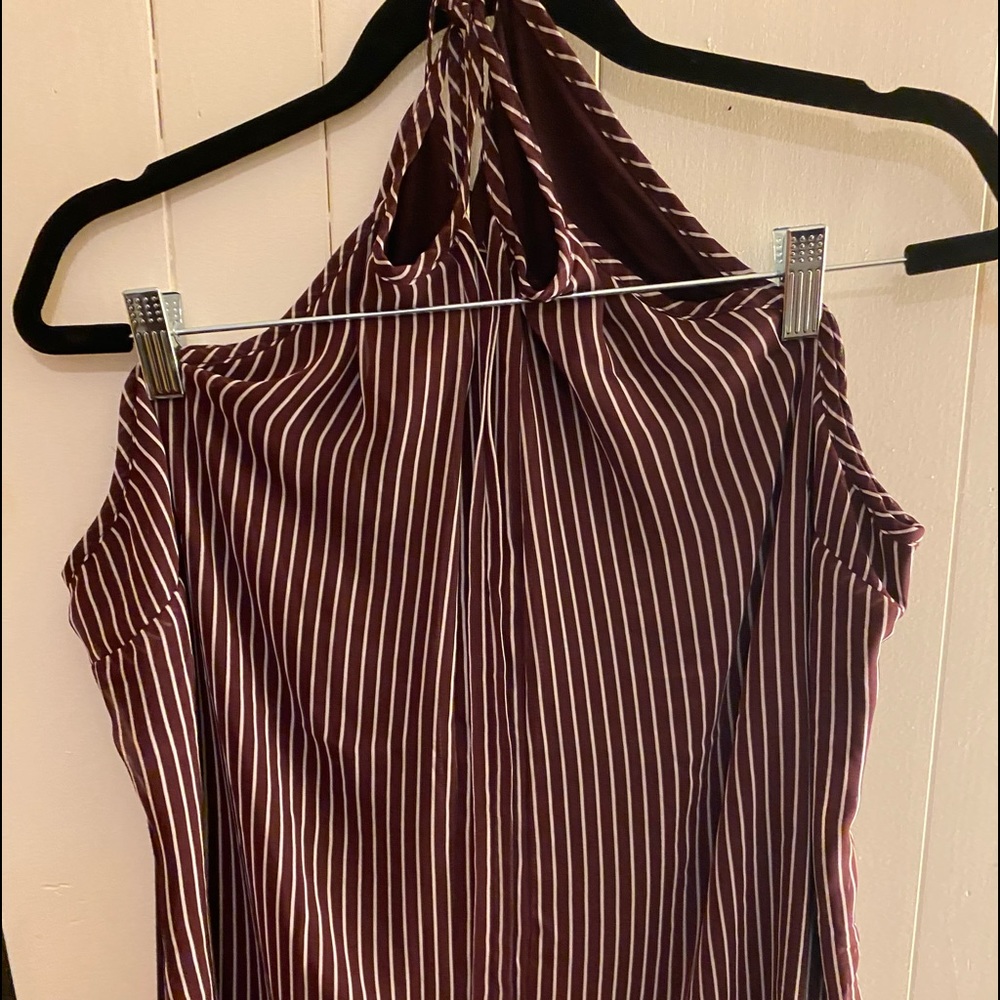 NY&CO sleeveless top